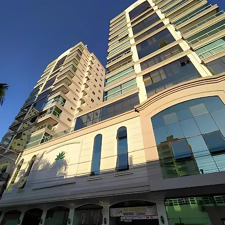 Meia Praia Apto Fino Acabamento 3 Suites E 2 Garagens Itapema Exterior photo