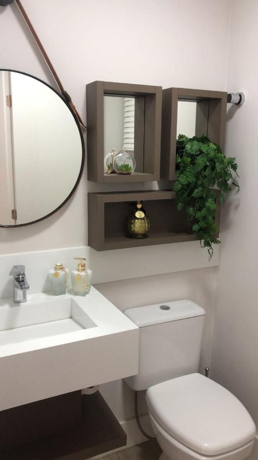 Meia Apto Fino Acabamento 3 E 2 Garagens Apartment Itapema
