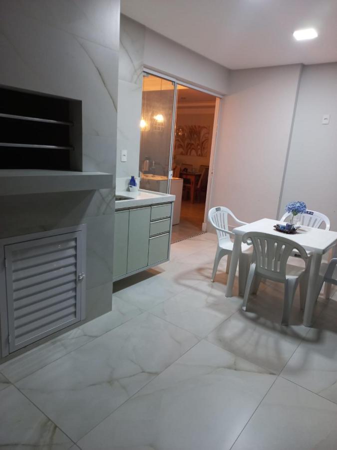 Apartment Meia Apto Fino Acabamento 3 E 2 Garagens Itapema