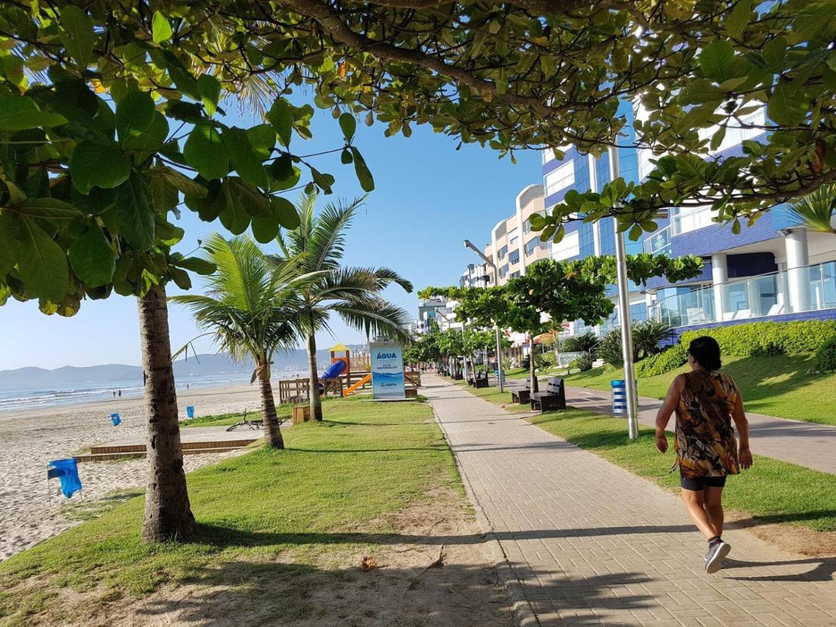 Meia Apto Fino Acabamento 3 E 2 Garagens Apartment *