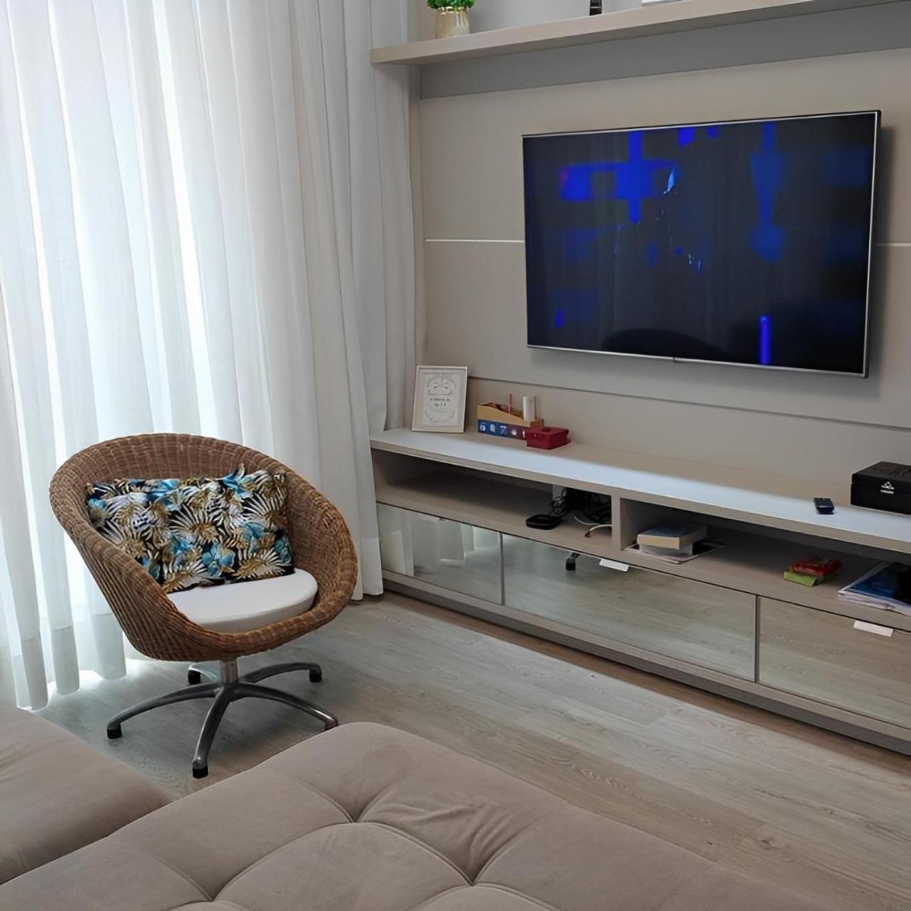 Meia Apto Fino Acabamento 3 E 2 Garagens Apartment Itapema